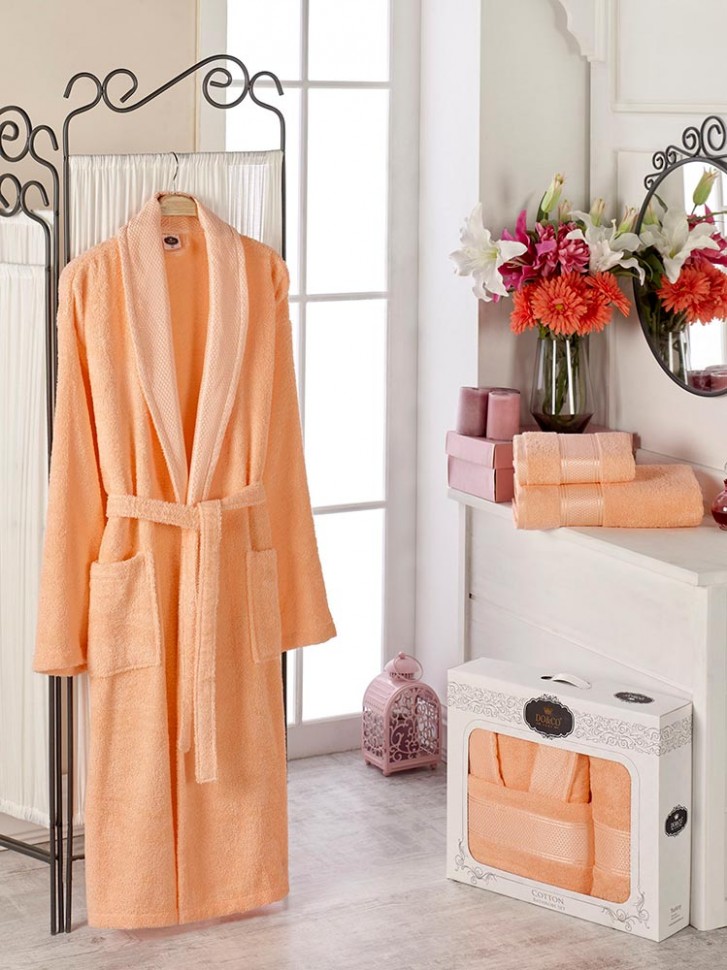 Набор халат махровый DO&CO шалька с полотенцами 50х90 и 70х140 оранжевый фото 1 — Мартекс