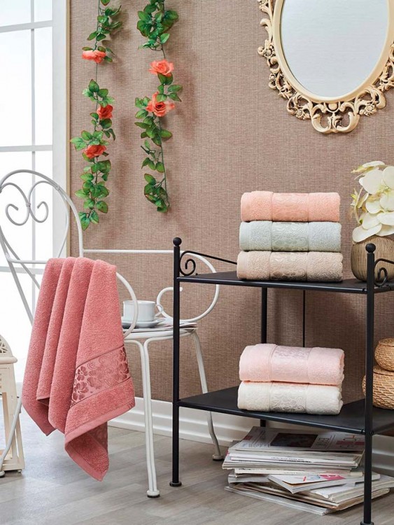 Полотенце TWO DOLPHINS  махровое жаккард 50х90 (1/6шт.)E859) LOLA — Мартекс