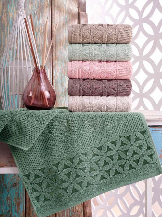 Полотенце DO&amp;CO махровое 70х140 (1/6 шт.) VENUS — Мартекс